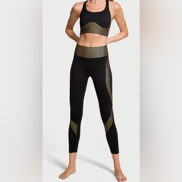 NWT Victoria’s Secret Essential Shine Pocket Leggings - Picture 2 of 4